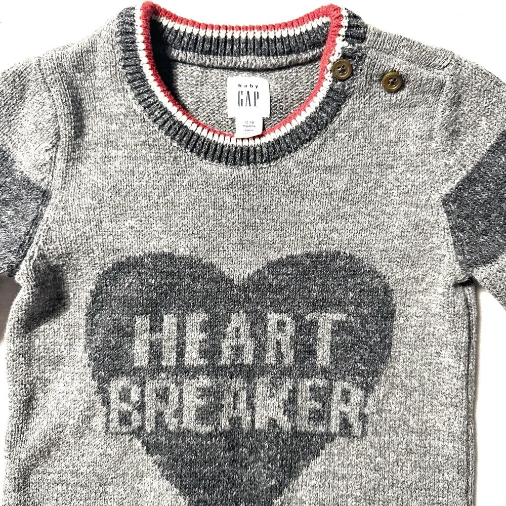 Baby Gap Heart Breaker Sweater Romper‎ 12-18 Month One Piece Jumper $45